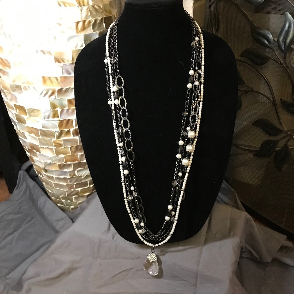 Premier Designs "Layered On"